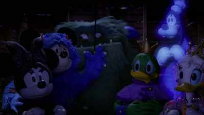 No one say a word. - Mickey and Friends: Trick or Treats