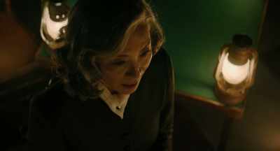 No one touch me
until the trance has ended. - A Haunting in Venice