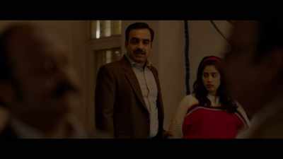 -No one understands that anymore.
-What's all the murmuring about? - Gunjan Saxena: The Kargil Girl