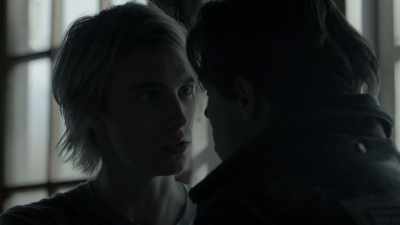 - No one's gonna
know about this, - Eyewitness