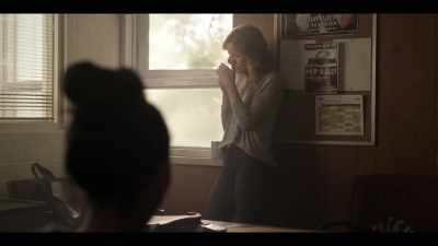 - No one's gonna talk.
- Oh, okay, not even Beth? - Dare Me