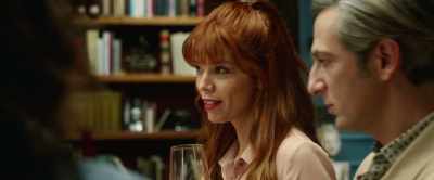 No, only incoming messages,
WhatsApps, calls... - Perfect Strangers