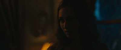 No, please, Izzy, don't,
it wasn't like that, okay? - Room 203
