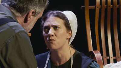 No podemos darle la espalda ahora. - The Confession Musical