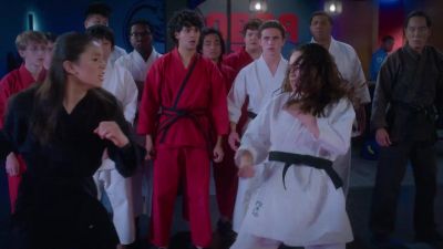 No point. That's shoulder. No point. - Cobra Kai