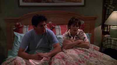 - No, ray. - Everybody Loves Raymond