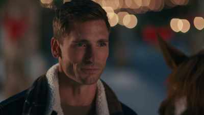No real, I mean, couple
long relationships, - A Maple Valley Christmas