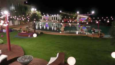 No running, no bombing, - Love Island