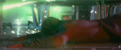 No! We need an air defense team! Daystrom Conference Room! - Let's go! - Cover me! - Star Trek Into Darkness