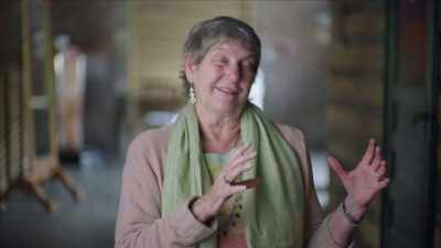 No, they see me as a grandma - The Invisible Pilot