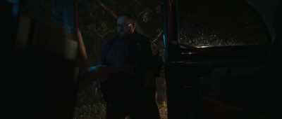 No! She was... She was
standing right there behind me! - Black Cab