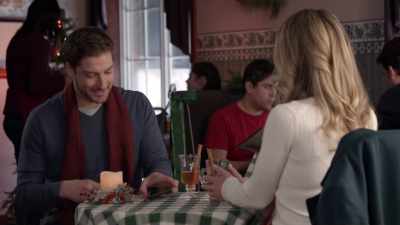 No, she's... not extremely patient. - Catering Christmas