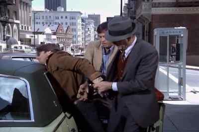 - No sign of him, Mike.
- No? - The Streets of San Francisco