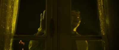 No, something... something ain't
right here. Open the
door! Open... - Doctor Jekyll