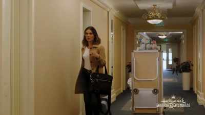 No, that's okay.
I'm on my way out. - To Catch a Spy