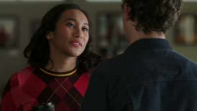 No, but that's my point,
is that, that's - Pretty Little Liars: The Perfectionists