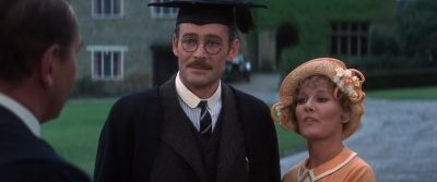 You're an actress - Goodbye, Mr  Chips