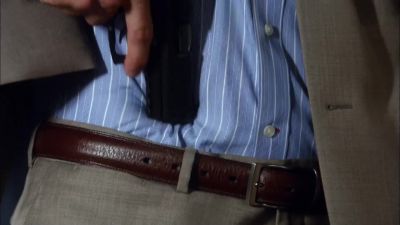 No, there's no problem. - Burn Notice
