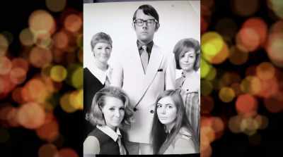 -No. They-- - Jack Whitehall: Christmas with my Father