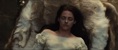 No. This cannot be. - Snow White and the Huntsman