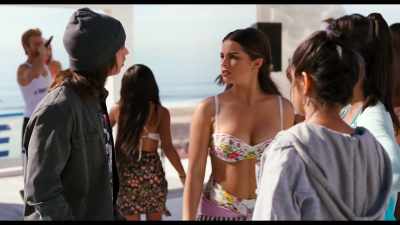 No, um, uh, don't do that.
We'll give you a ride. - He's All That