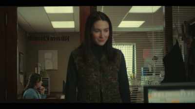 No way! That's her.
Getting the email now. - Obituary