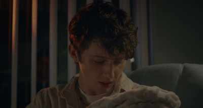 - No, you're doing fine.
He's not fussing. - Three Months