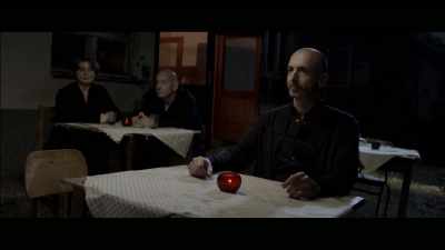 -No. Zeke...
-(grunting) - Vampir