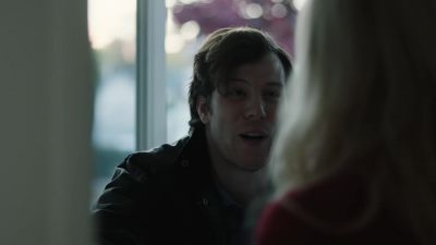 Noah, you can't be here. - FBI: Most Wanted