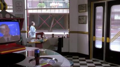Nobody calls me - Back to the Future Part II