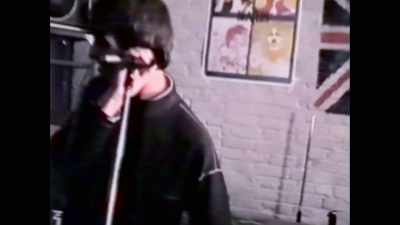 ♪ Nobody can ever hear him call ♪ - Camden