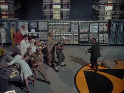 Nobody move. - The Time Tunnel