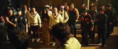 Nobody moves. - Detective Chinatown 2