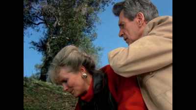 Nobody quite knew what to do. - Rock Hudson: All That Heaven Allowed