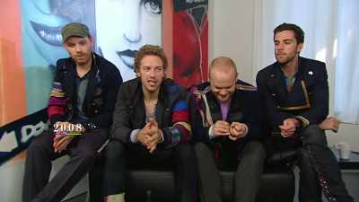 Nobody sees him
because he's too good-looking, - Coldplay: A Head Full of Dreams