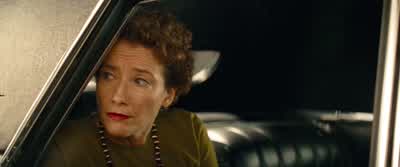 Nobody walks. - Saving Mr  Banks