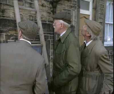 NOISE AT DOOR - Last of the Summer Wine