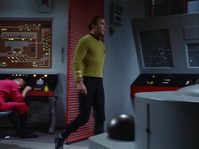 Nomad. - Star Trek
