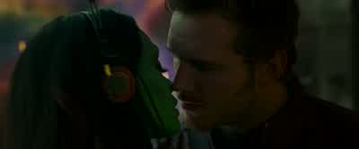- Non! - Qu'est-ce que tu fais? - Guardians of the Galaxy