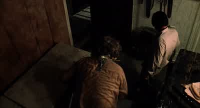 - None of 'em get away? - The Texas Chain Saw Massacre