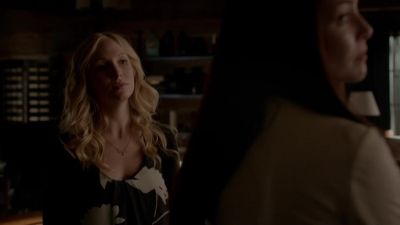 Nora, remove the barrier spell,
please. - The Vampire Diaries