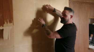 Normally, you just see
mish-mosh pieces hidden - Renovation Impossible