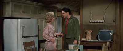 Norrie? Glenn, what
are you doin' here? - Wild in the Country