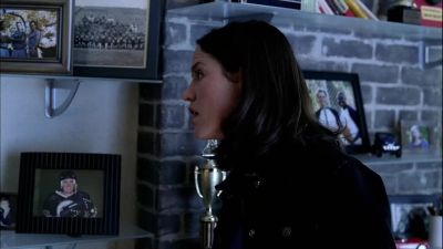   Not a lot of room for Kaye. - CSI: Crime Scene Investigation