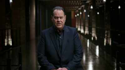 - Not all astonishing
bodies are bodies - The UnBelievable with Dan Aykroyd