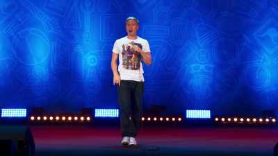 Not my brother. Straightaway he went, - Russell Howard: Recalibrate