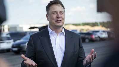 Not everyone was as upbeat
about the company's future. - Tech Billionaires: Elon Musk