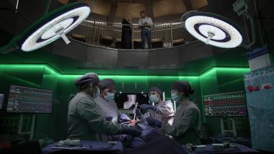 Not everyone's on board
with the changes
you're making here. - The Good Doctor