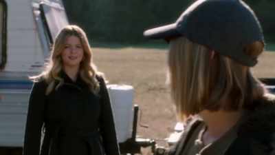 Not hiding in some forest - Pretty Little Liars: The Perfectionists