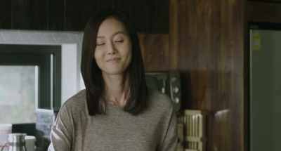 - Not Jun-hee, the kid.
- Yes, Jun-hee. - The Mimic